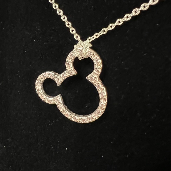 Disney Mickey head crystal necklace! A must for any Disney lover! - Picture 2 of 5